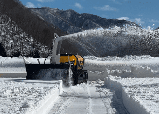 スノーブロワー（ロータリー式除雪機）